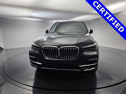 Certified 2023 BMW X5 sDrive40i w/ Premium Package image 4