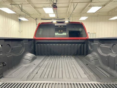 Used 2019 Nissan Titan PRO-4X AWD/4WD image 23