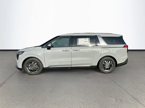 New 2026 Kia Carnival SX FWD image 4