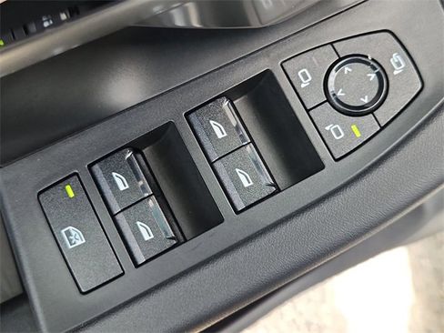 Used 2024 BMW 530i w/ Premium Package image 24