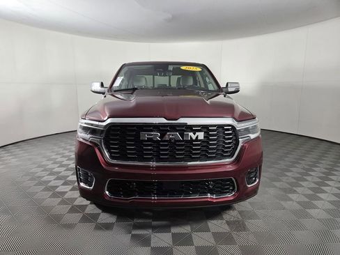Certified 2025 RAM 1500 Tungsten AWD/4WD image 3