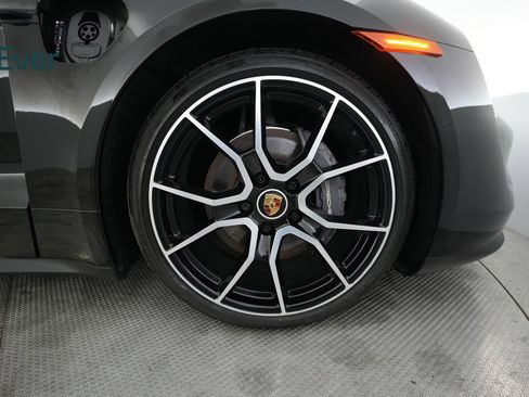 Used 2023 Porsche Taycan RWD image 20