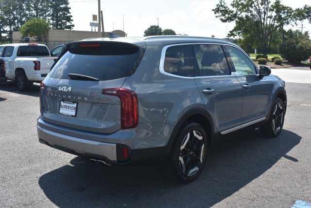 Used 2025 Kia Telluride S FWD image 5