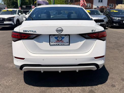 Used 2024 Nissan Sentra SV FWD image 6