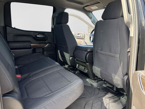Used 2020 Chevrolet Silverado 1500 RST w/ RST Value Package RWD image 40