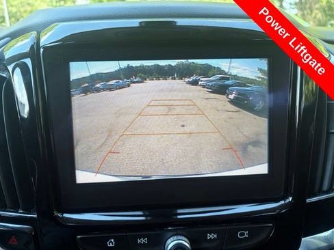 Used 2018 Chevrolet Traverse LT FWD image 21