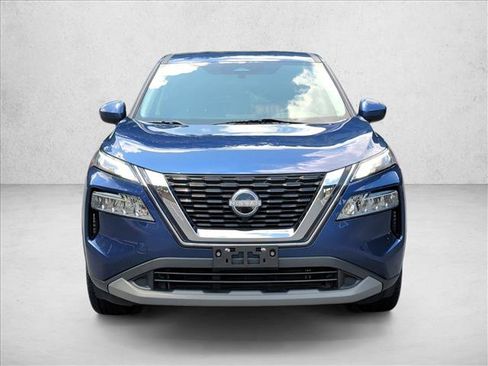 Used 2023 Nissan Rogue SV AWD/4WD image 2