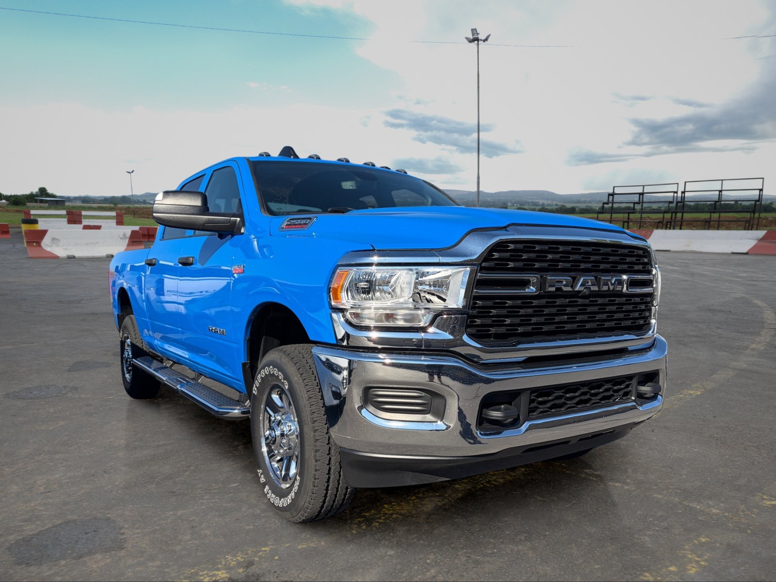 Used 2022 RAM 2500 Tradesman w/ Towing Technology Group AWD/4WD image 2