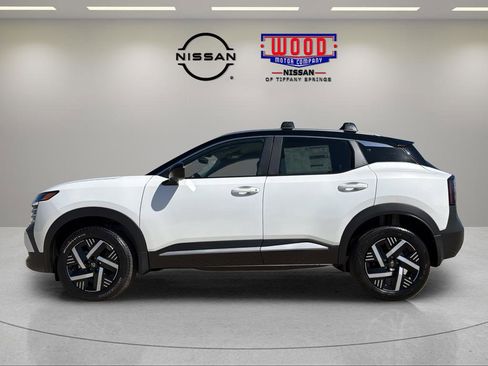 New 2026 Nissan Kicks SV w/ Charging Package FWD image 5