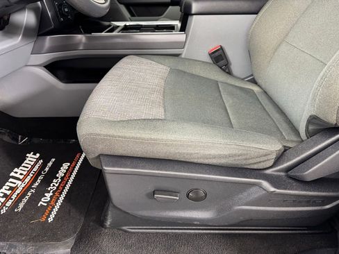 Used 2024 Ford F250 XLT w/ FX4 Off-Road Package image 13