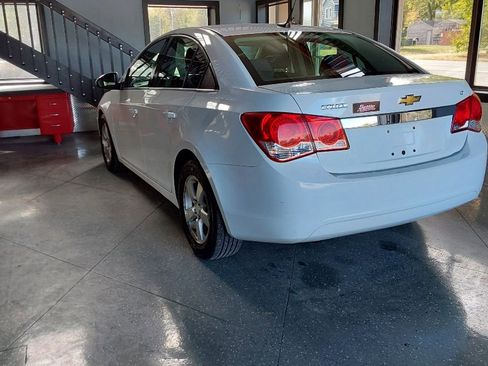 Used 2012 Chevrolet Cruze LT image 10