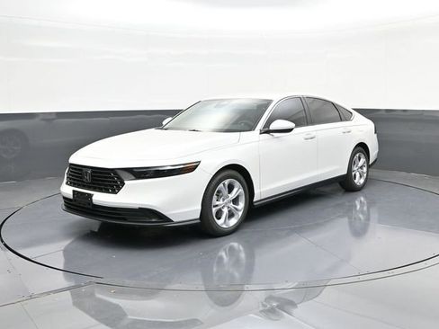 New 2025 Honda Accord LX image 26