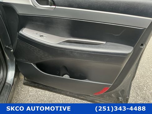 Used 2020 Hyundai Palisade SEL w/ Convenience Package FWD image 12