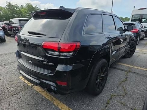 Used 2018 Jeep Grand Cherokee Trackhawk AWD/4WD image 4