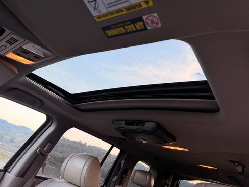 Used 2011 Honda Pilot EX-L image 23