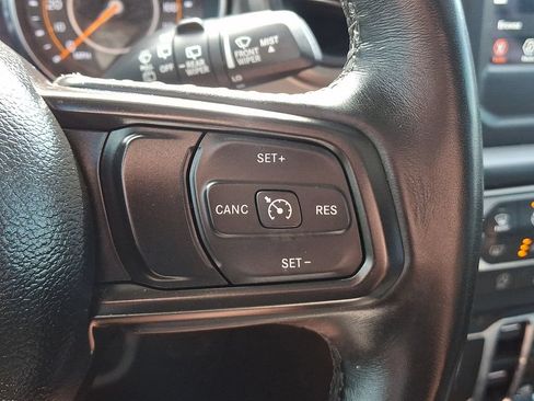 Used 2022 Jeep Wrangler Unlimited Sport AWD/4WD image 23