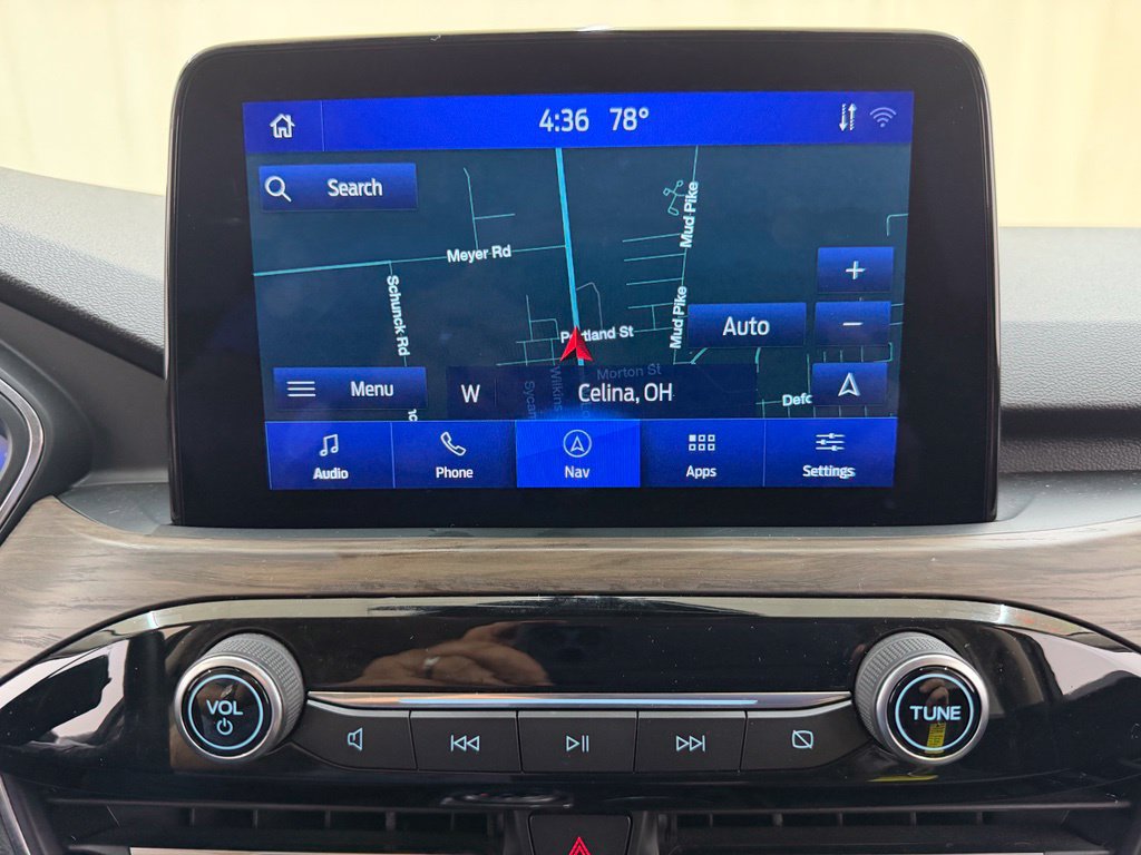 Used 2020 Ford Escape Titanium AWD/4WD image 25