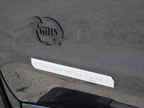 Used 2022 GMC Sierra 1500 Elevation w/ Elevation Premium Package AWD/4WD image 20
