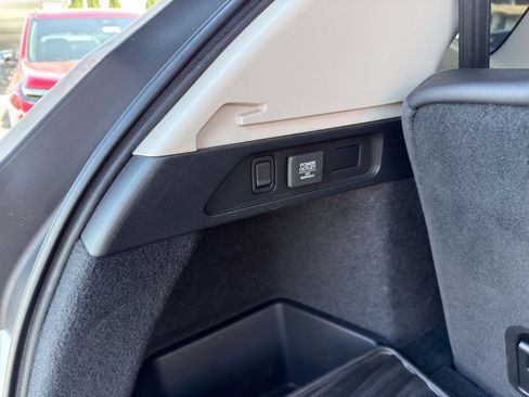 Used 2022 Acura MDX FWD image 18