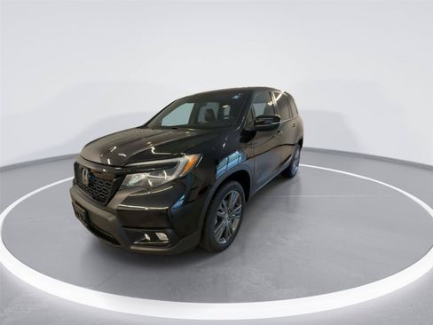 Used 2021 Honda Passport EX-L image 2