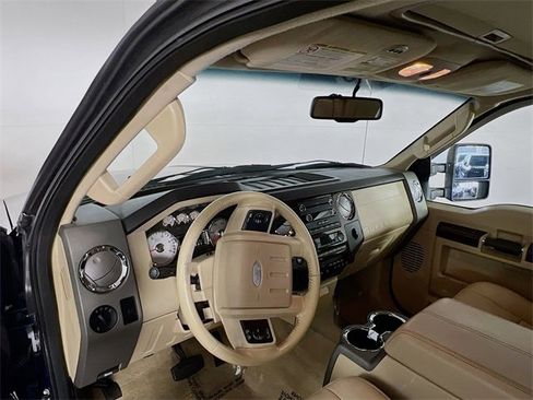 Used 2008 Ford F450 Lariat image 14