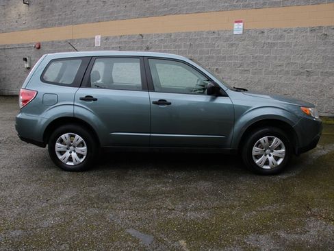 Used 2010 Subaru Forester 2.5X image 11