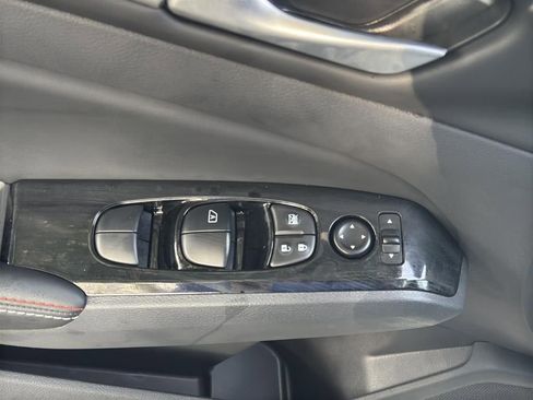 New 2025 Nissan Altima 2.5 SR w/ SR Premium Package image 17