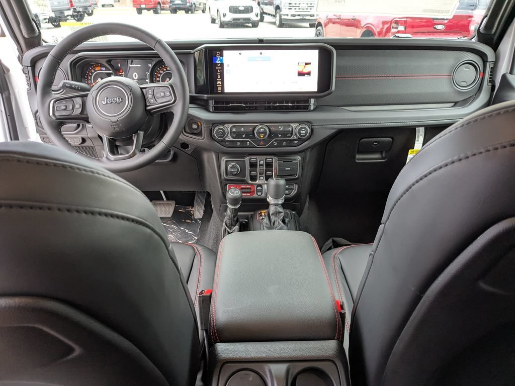 New 2027 Jeep Wrangler Unlimited Rubicon AWD/4WD image 23