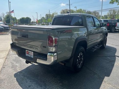 Used 2023 Toyota Tacoma TRD Off-Road AWD/4WD image 8