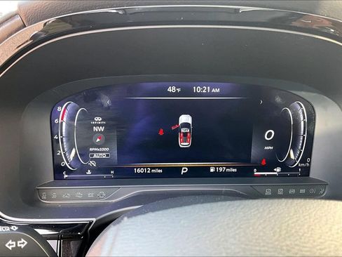 Used 2025 INFINITI QX60 Autograph image 13