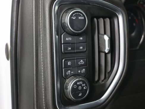 Used 2022 Chevrolet Silverado 2500 LTZ w/ LTZ Convenience Package image 17