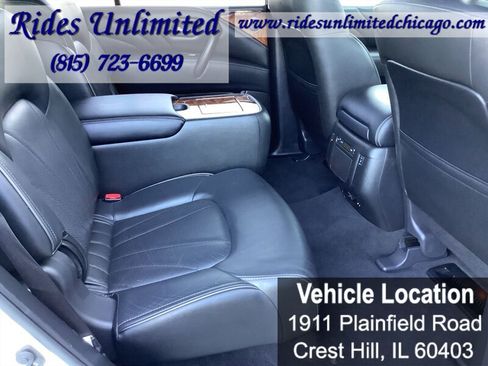 Used 2017 INFINITI QX80 4WD w/ Deluxe Technology Package image 34