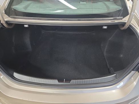 Used 2023 Chevrolet Malibu LT image 12