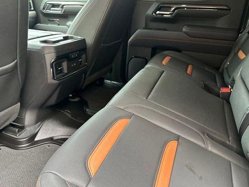 Certified 2025 GMC Sierra 1500 AT4 w/ AT4 Premium Package image 13