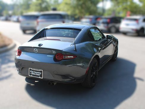 Used 2021 MAZDA MX-5 Miata RF Club RWD image 11