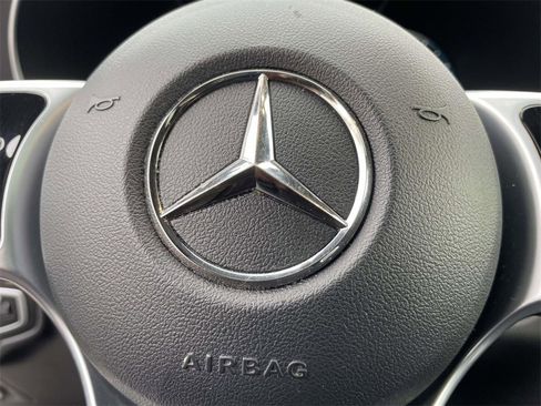 Used 2022 Mercedes-Benz GLC 300 4MATIC w/ Premium Package Lite image 28