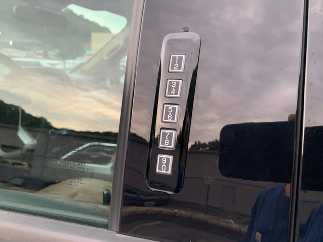 Certified 2022 Ford F250 Lariat w/ Lariat Ultimate Package AWD/4WD image 20