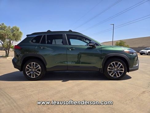 Used 2026 Toyota Corolla Cross XLE w/ Convenience Package FWD image 7