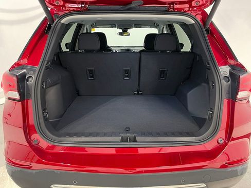 Used 2024 Chevrolet Equinox LT image 5