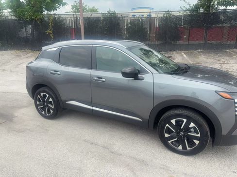 Used 2026 Nissan Kicks SV w/ Cold Weather Package AWD/4WD image 2