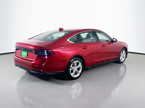 Used 2025 Honda Accord LX image 10