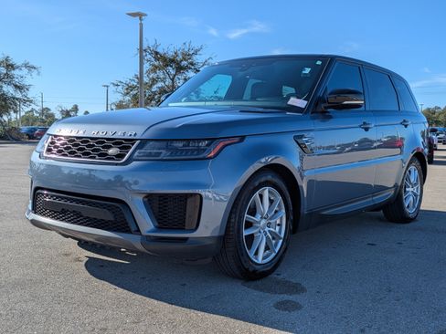 Used 2022 Land Rover Range Rover Sport SE image 9