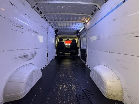 Used 2016 RAM ProMaster 3500 w/ Premium Appearance Group FWD image 14