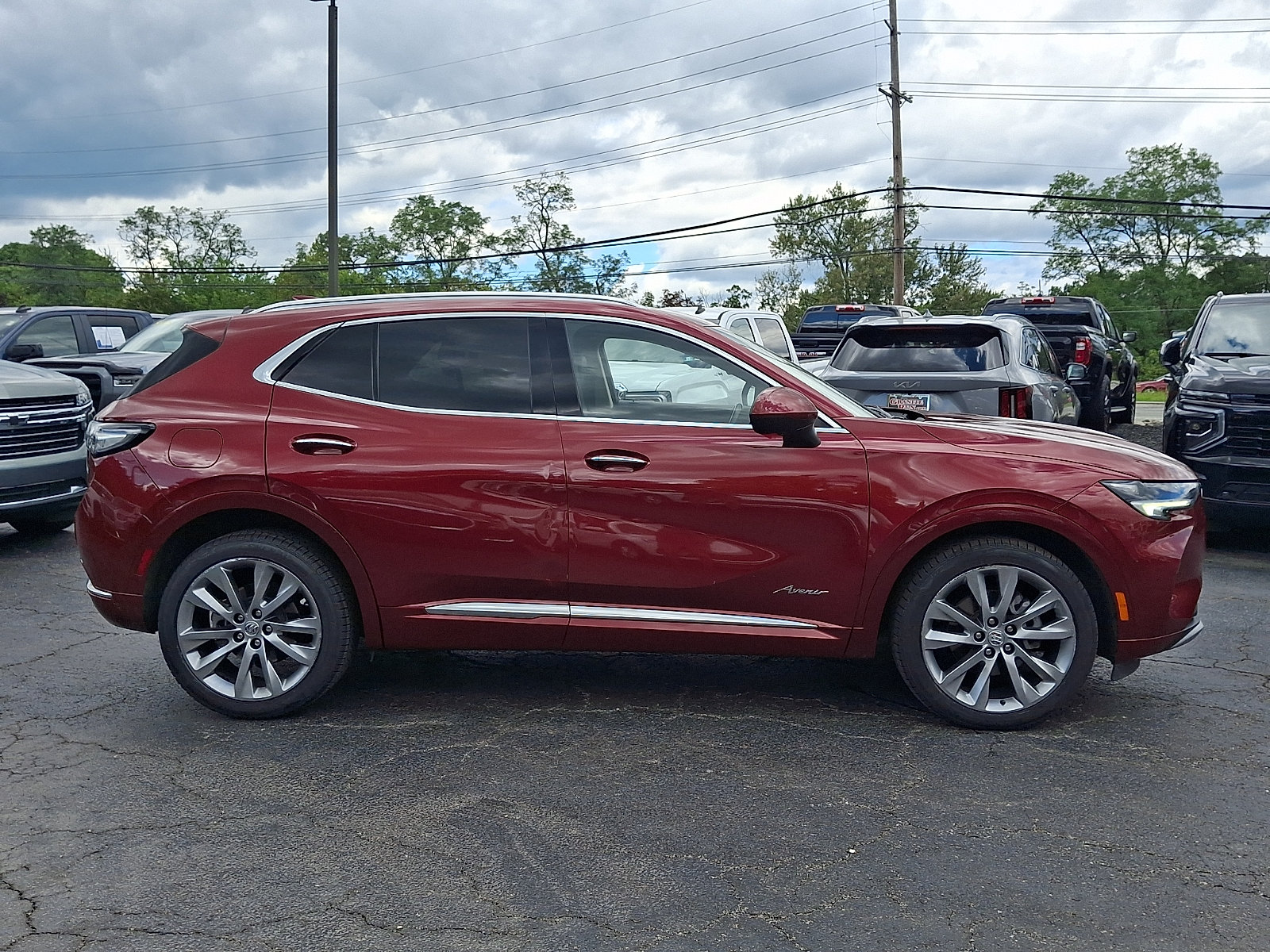 Used 2023 Buick Envision Avenir AWD/4WD image 7