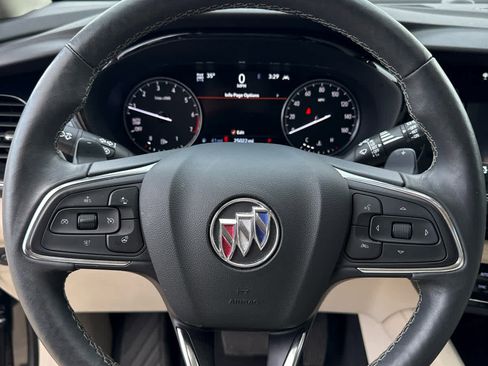 Used 2023 Buick Envision Essence image 15