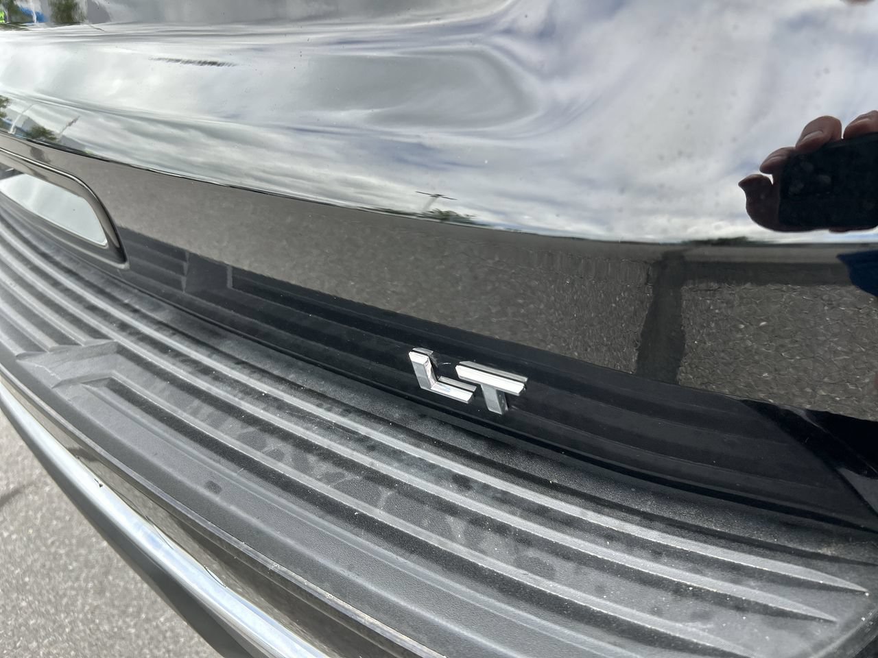 Used 2024 Chevrolet Tahoe LT AWD/4WD image 10