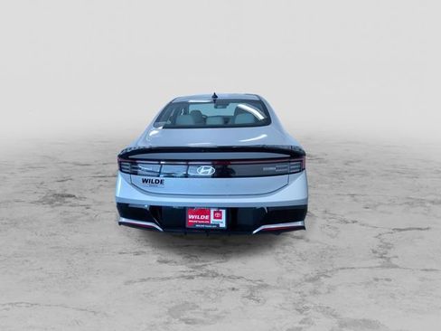Used 2025 Hyundai Sonata SEL FWD image 9
