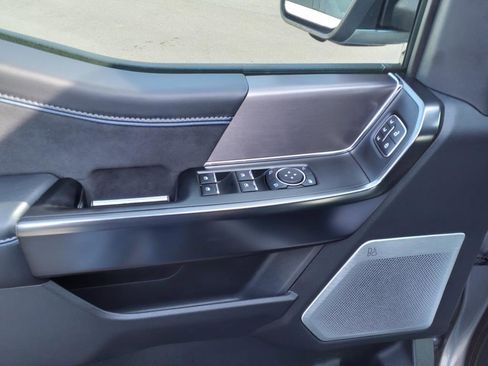 Used 2024 Ford F150 Platinum w/ Equipment Group 702A High image 10