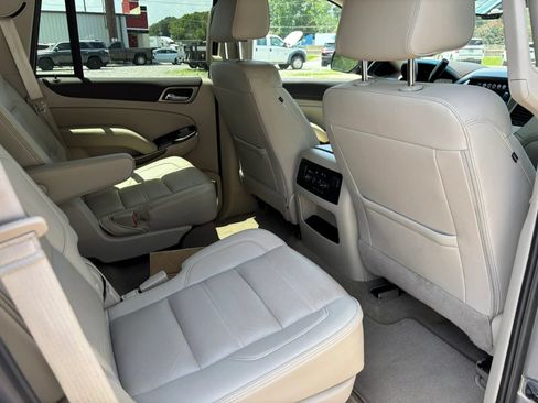 Used 2019 GMC Yukon Denali w/ Denali Ultimate Package AWD/4WD image 20