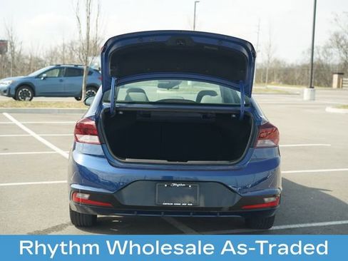 Used 2020 Hyundai Elantra SEL image 14